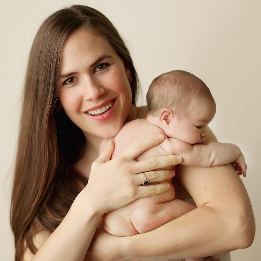 Genevieve and Baby "what I wish I knew before my first birth" free online birthing class